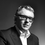 portrait_miguel_chevalier_1 (1)